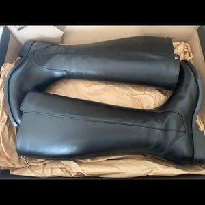 NIB FRYE wide calf boots